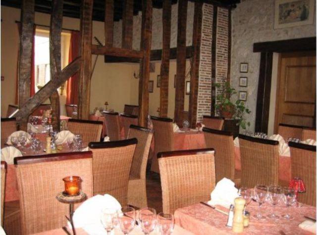 فندق La Ferme Des 3 Maillets Avaray المظهر الخارجي الصورة